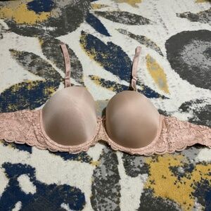 Body By Victoria Lined Strapless bra